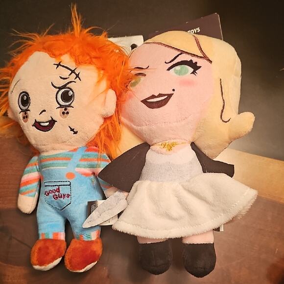Fetch Halloween Dog toy set Chucky and Tiffany of Horror movie Fame  Squeaker - Picture 1 of 5